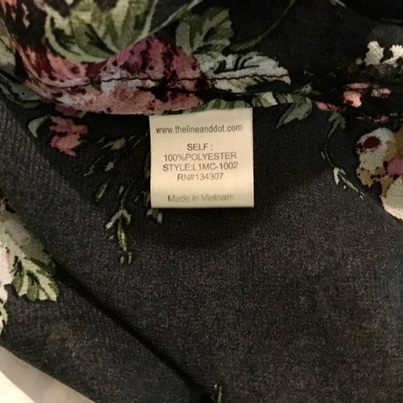 Line & Dot Black Floral Semi Sheer Oversized Top - Picture 8 of 9